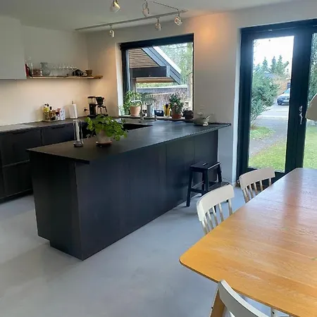 Cheerful House, Close To Lakes *