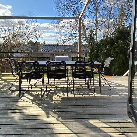 Cheerful 4-bedroom Home, Close To Lakes * Farum