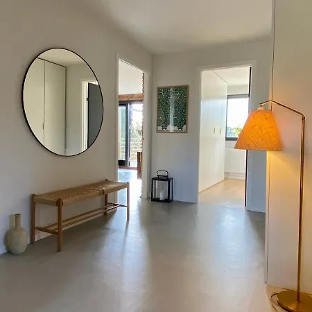 Cheerful House, Close To Lakes Villa Farum